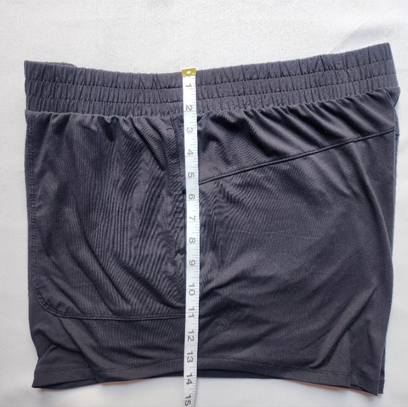 2 All In Motion Athletic Shorts - Picture 5 of 10